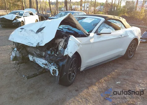 2022 Ford Mustang Ecoboost Premium z USA, uszkodzony, nr VIN 1FATP8UH2N5102861